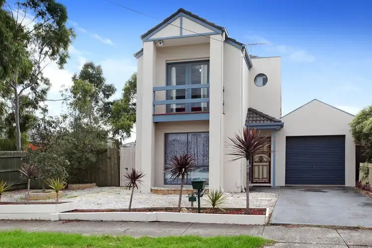 131 Suffolk Road, Sunshine North VIC 3020
