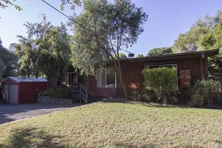 17 Fauna Avenue, Badger Creek VIC 3777
