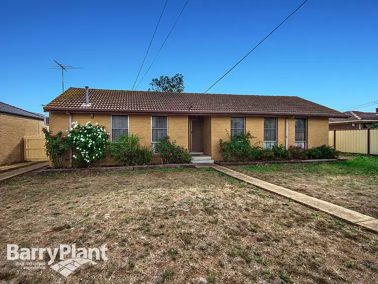 Second view of Homely house listing, 7 Oakwood Road, Albanvale VIC 3021