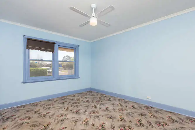 Fifth view of Homely house listing, 2 Fitzroy Avenue, Red Cliffs VIC 3496