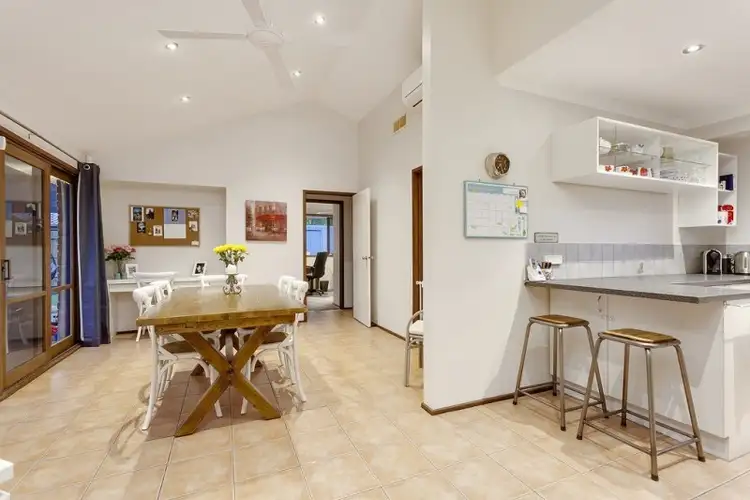 Fifth view of Homely house listing, 7 Wildwood Walk, Croydon South VIC 3136