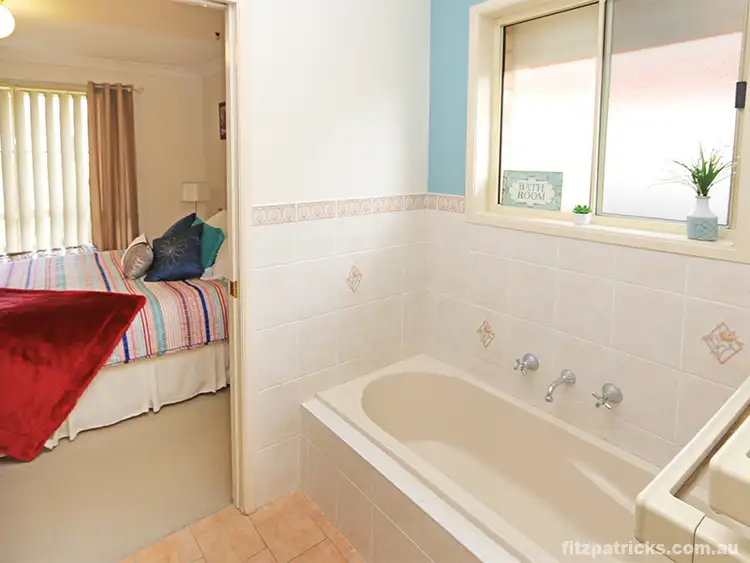 Fourth view of Homely house listing, 5 Woomera Place, Glenfield Park NSW 2650
