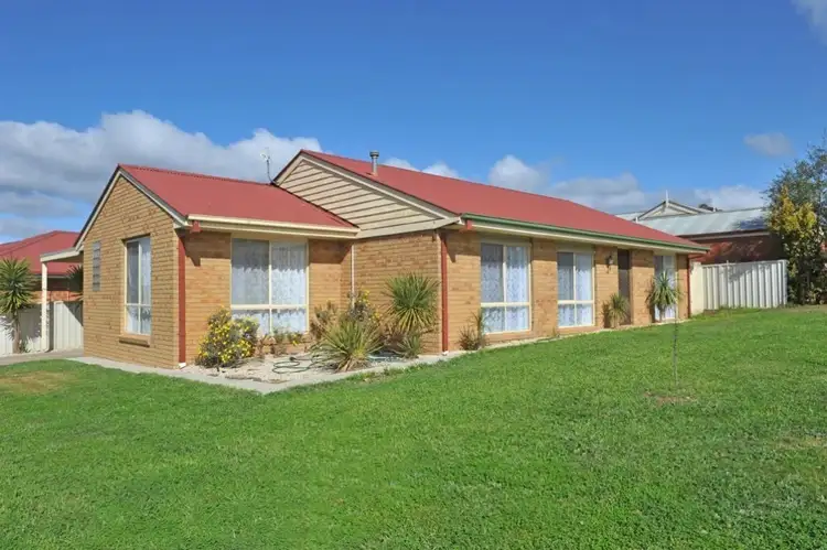 Main view of Homely house listing, 9 Pattison Drive, Kangaroo Flat VIC 3555