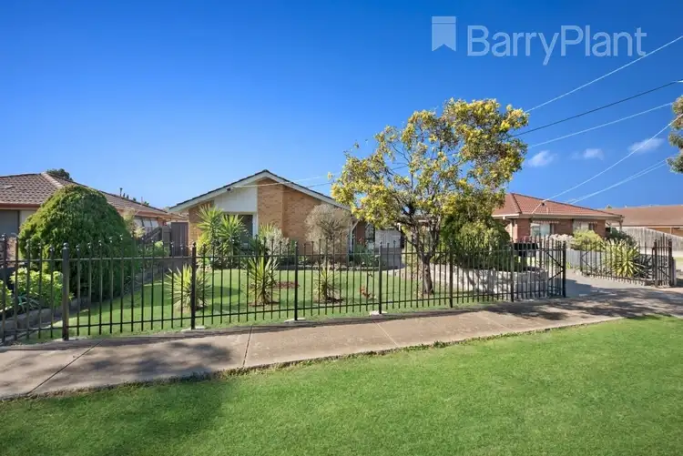 28 Perkins Avenue, Hoppers Crossing VIC 3029