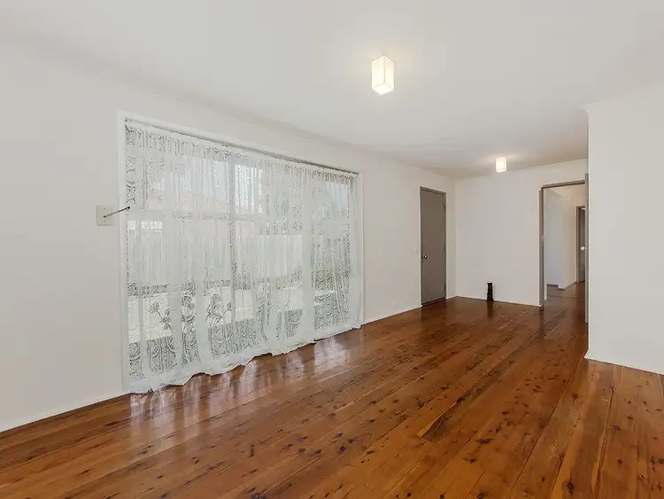 Fifth view of Homely house listing, 1 Lentini Place, Taylors Lakes VIC 3038