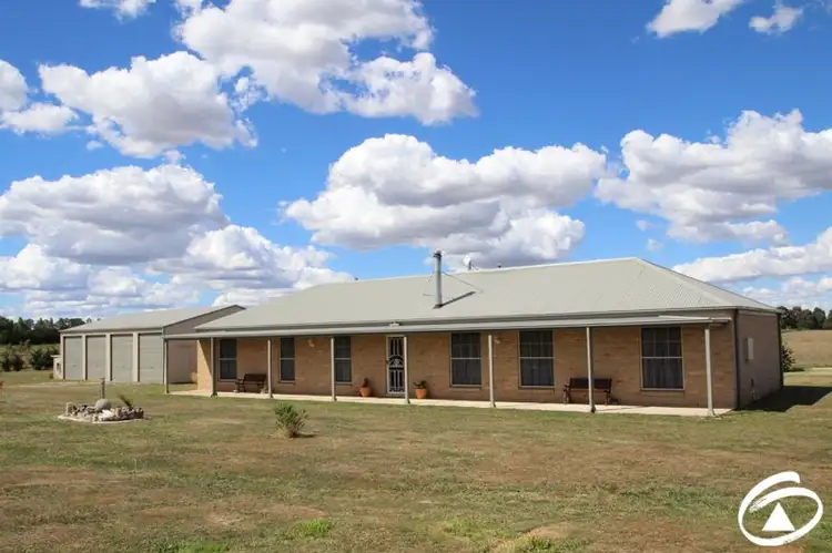 16 Bluett Close, Forest Reefs NSW 2798