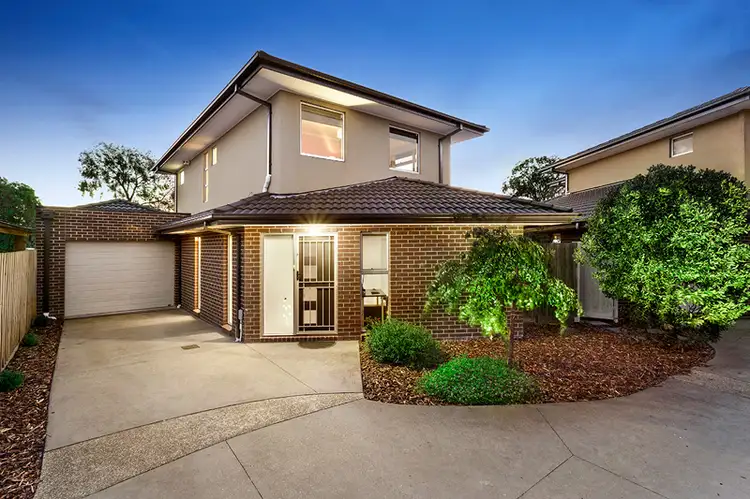 Main view of Homely townhouse listing, 2/5 Ceram Court, Heidelberg West VIC 3081
