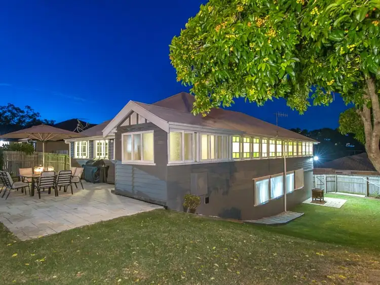 Fifth view of Homely house listing, 2 Michael Place, Oxley QLD 4075