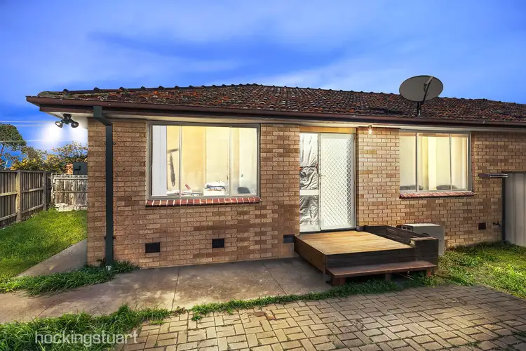 2/3 Aranda Place, Epping VIC 3076