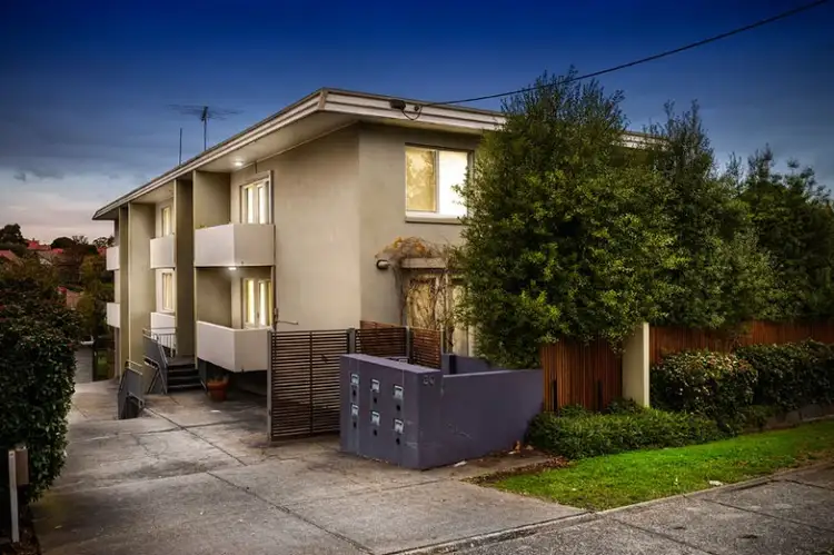 Main view of Homely unit listing, 2/30 Shaftsbury Street, Coburg VIC 3058