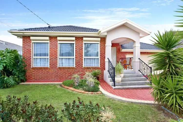 30 Kaniva Street, Dallas VIC 3047