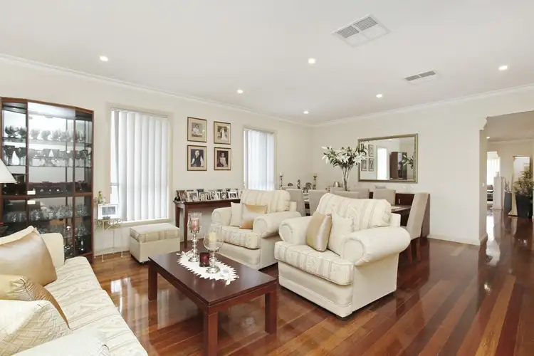 Fifth view of Homely house listing, 7 Inverie Court, Greenvale VIC 3059