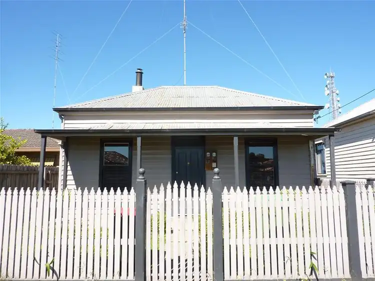 47 Pearson Street, Bairnsdale VIC 3875