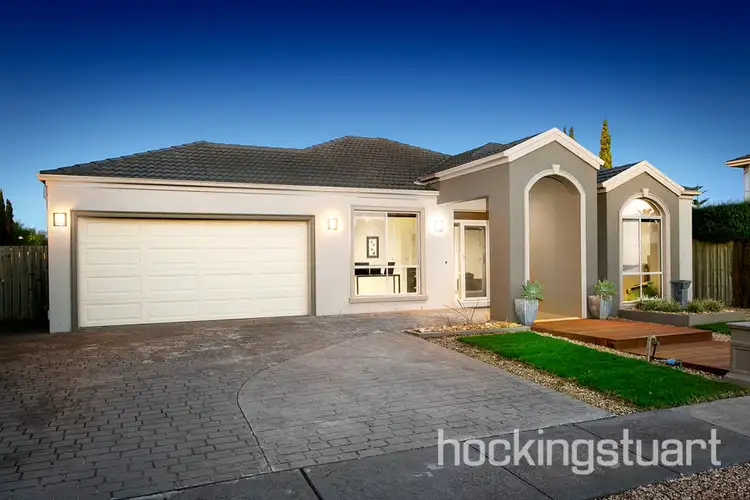 4 Arlington Way, Point Cook VIC 3030