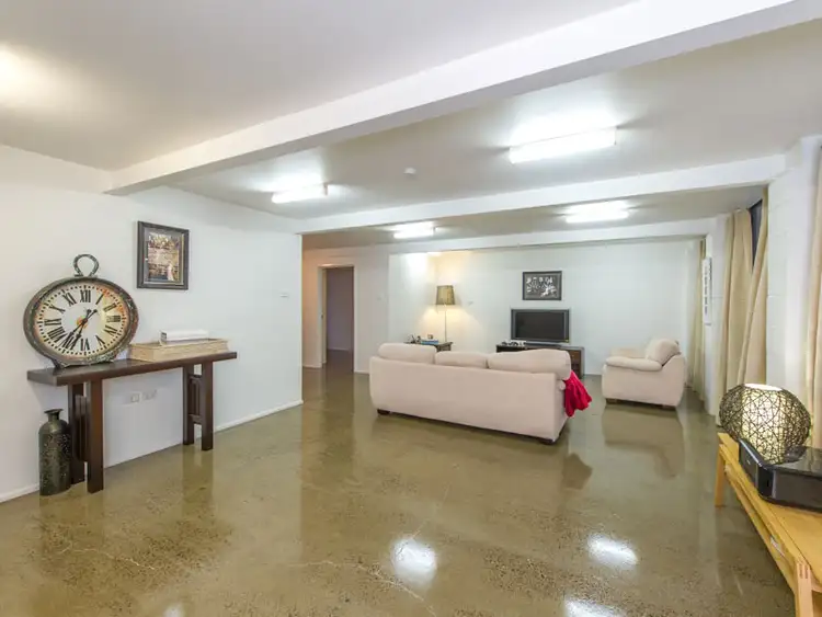 Sixth view of Homely house listing, 2 Michael Place, Oxley QLD 4075