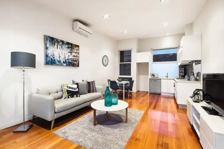 Fourth view of Homely apartment listing, 4/14 St Huberts Road, Carnegie VIC 3163
