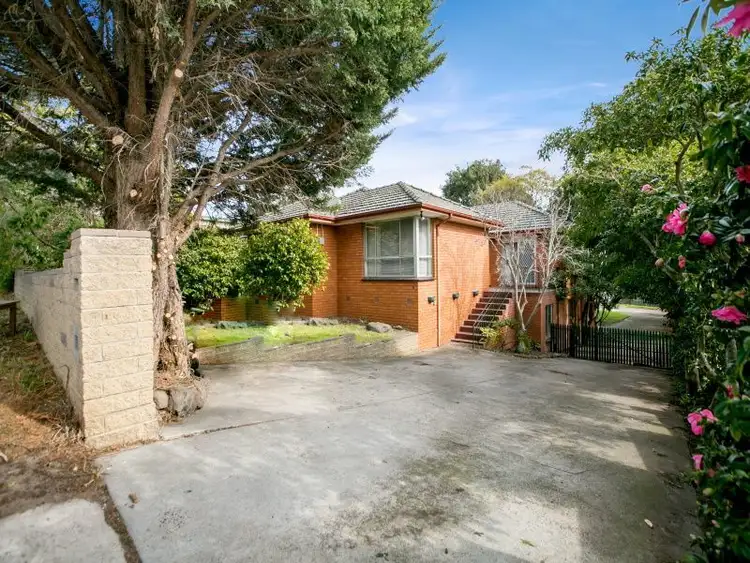 Third view of Homely house listing, 31 Hillcrest Road, Frankston VIC 3199