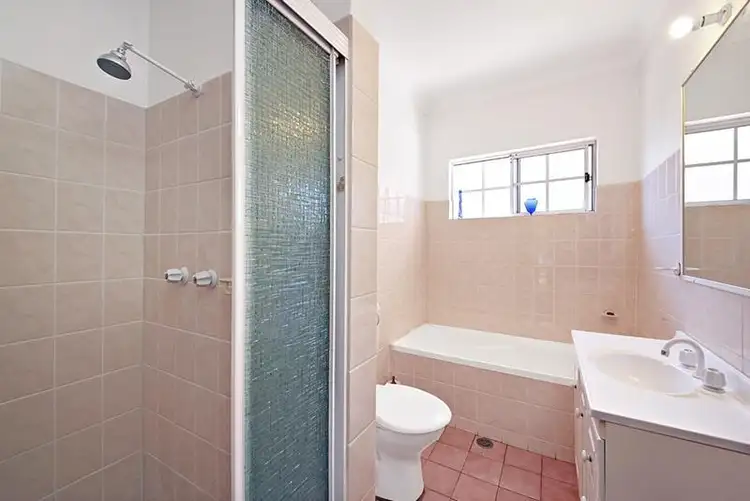 Third view of Homely villa listing, 5/135 Kennedy Street, Picnic Point NSW 2213