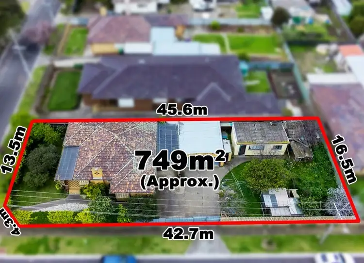 Third view of Homely house listing, 9 Craigielea Avenue, St Albans VIC 3021