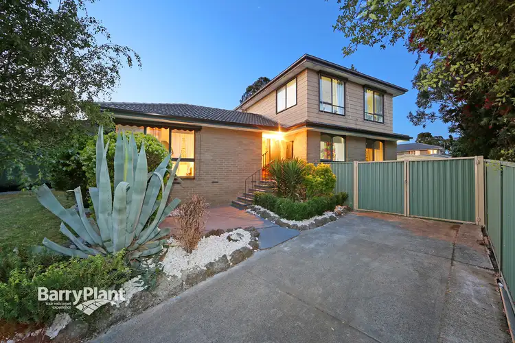 20 Lynn Drive, Ferntree Gully VIC 3156