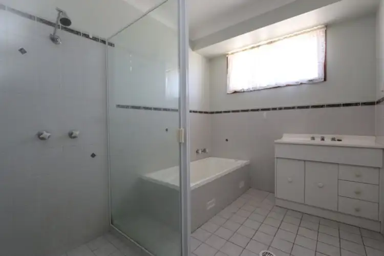 Seventh view of Homely house listing, 2/12 Ventura Close, Rutherford NSW 2320