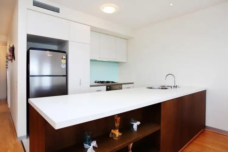 Second view of Homely apartment listing, 6/6 Horizon Drive, Maribyrnong VIC 3032