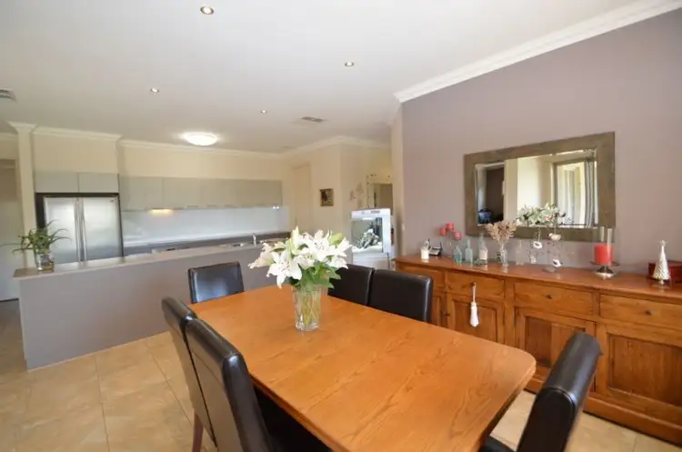 Fifth view of Homely house listing, 7 Boston Court, Wangaratta VIC 3677