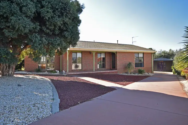 Main view of Homely house listing, 27 Mockridge Drive, Kangaroo Flat VIC 3555