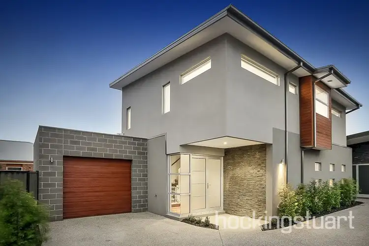 2/36 Davies Street, Altona VIC 3018