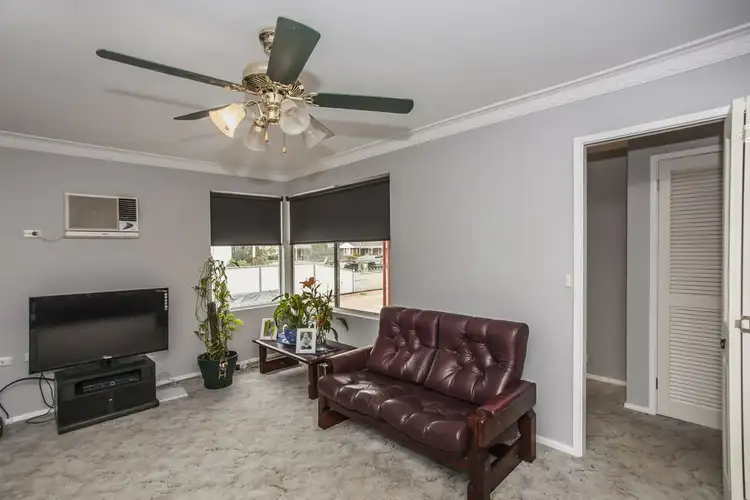 Second view of Homely house listing, 4 Ninth Street, Weston NSW 2611
