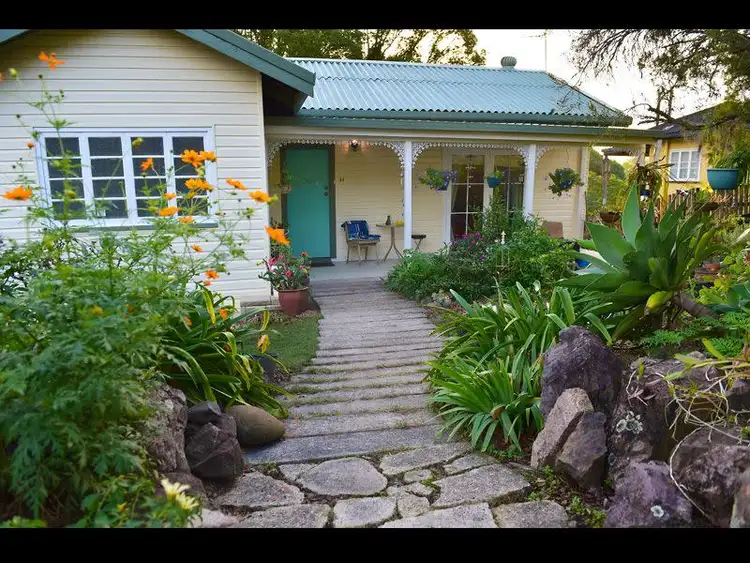 33 Hocking Street, Nambour QLD 4560