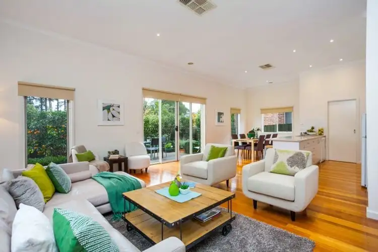 1b Unsworth Road, Ringwood North VIC 3134