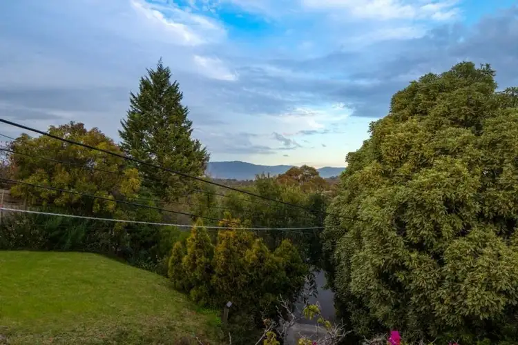 Second view of Homely unit listing, 2/7 Stonington Place, Ringwood VIC 3134