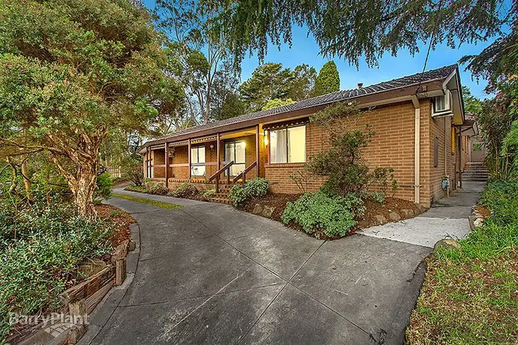 2 Yarrabee Court, Mount Waverley VIC 3149