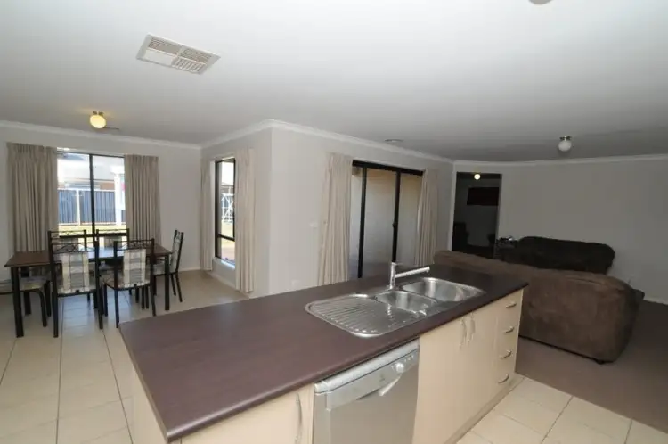 Second view of Homely house listing, 2 Alpine View, Wangaratta VIC 3677
