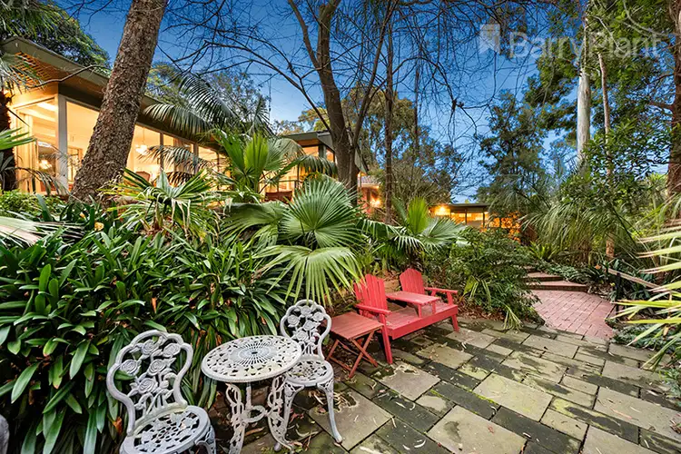 35 & RES 2 Waimarie Drive, Mount Waverley VIC 3149