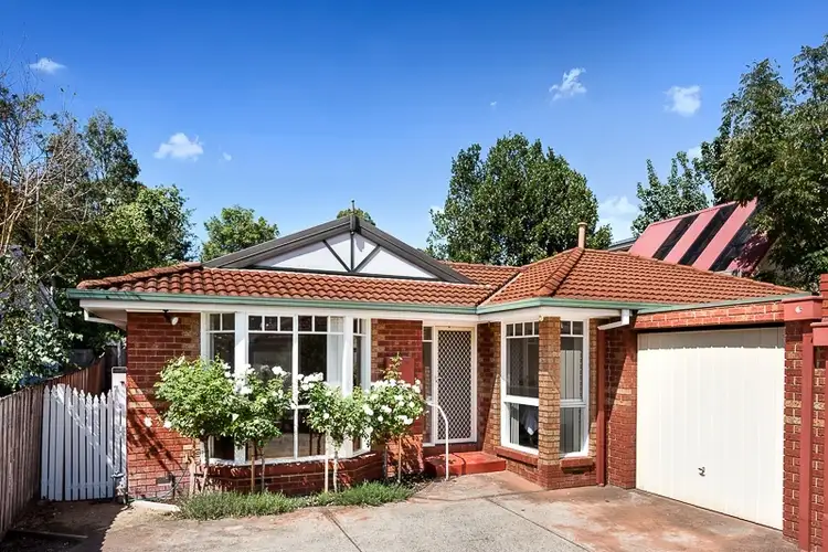 2/7 Doulton Road, Blackburn VIC 3130