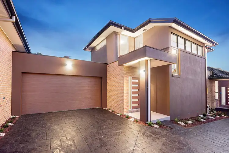 2/4 Milan Street, Doncaster East VIC 3109