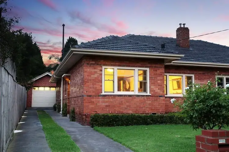 Main view of Homely townhouse listing, 20 Elm Grove, Mckinnon VIC 3204