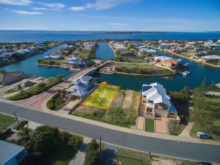 63 (L738) Queen Parade, Wannanup WA 6210