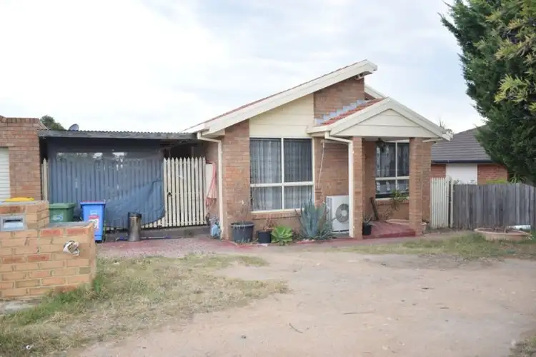 Second view of Homely house listing, 26 Clematis Court, Meadow Heights VIC 3048