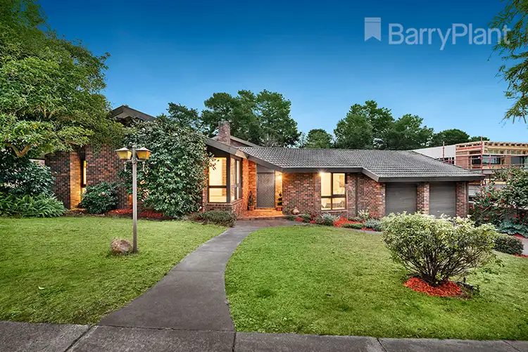 11 Bluegum Avenue, Wheelers Hill VIC 3150