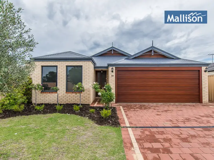 19 Dewsbury Drive, Bertram WA 6167