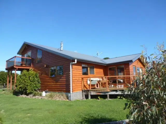* Gladstone Road, Gladstone TAS 7264