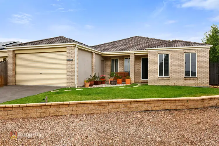 67 Pinoak Drive, Yarra Glen VIC 3775