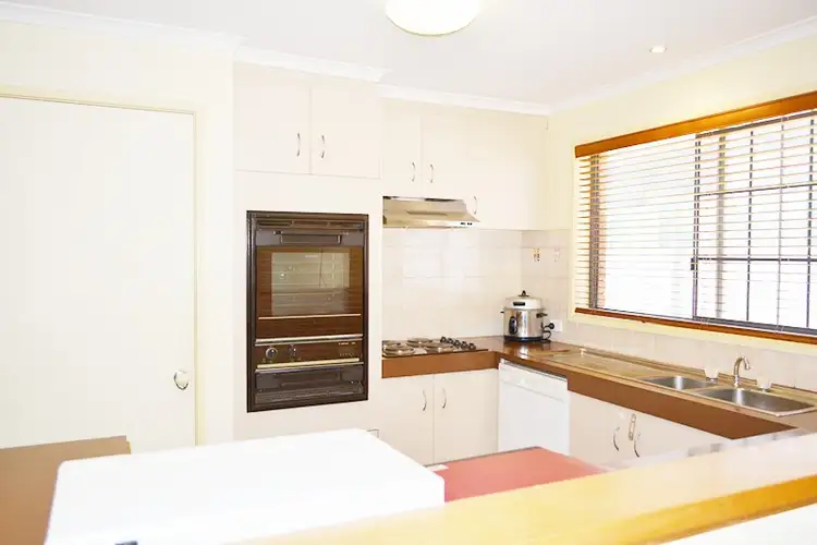 Fourth view of Homely house listing, 2/8 Semmens Crescent, Mildura VIC 3500