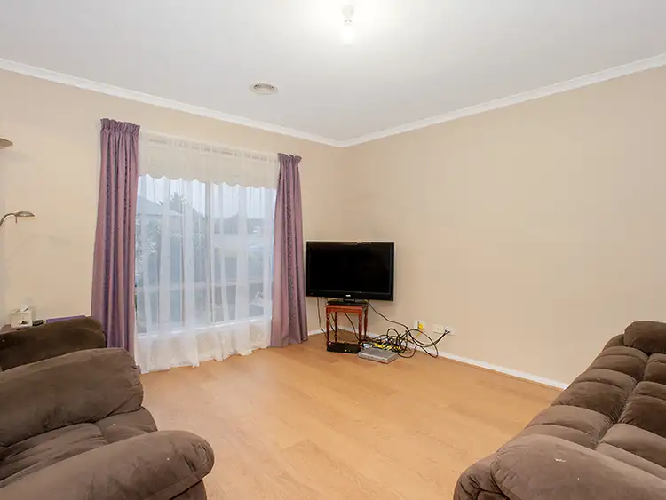 Seventh view of Homely house listing, 33 Pelham Crescent, Wyndham Vale VIC 3024