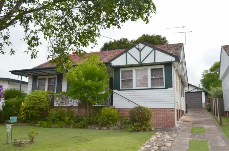 7 Tyrell Street, Tenambit NSW 2323
