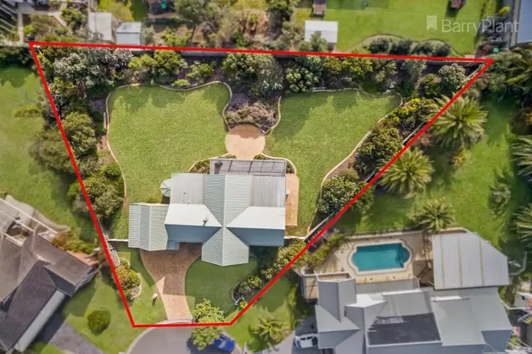 Second view of Homely house listing, 5 Shah Court, Torquay VIC 3228