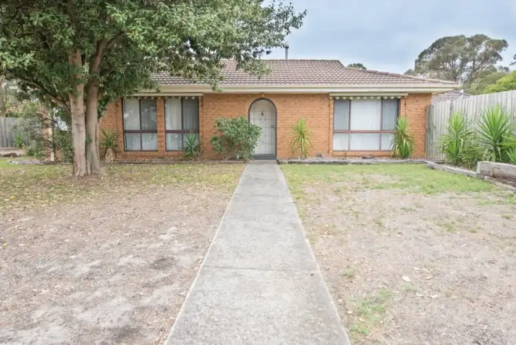 Main view of Homely house listing, 18 Whimbrel Crescent, Carrum Downs VIC 3201